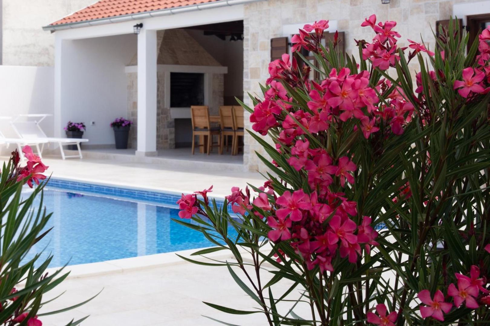 Villa Stella - Crowonder Luxury Rent Turanj Exterior photo