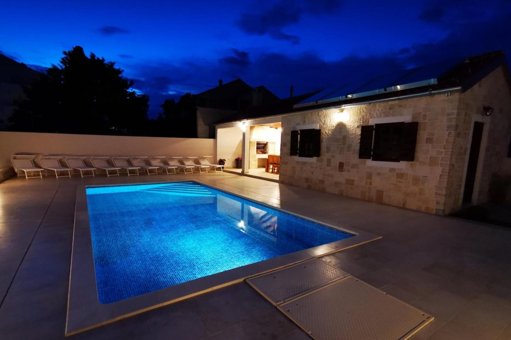 Villa Stella - Crowonder Luxury Rent Turanj Exterior photo