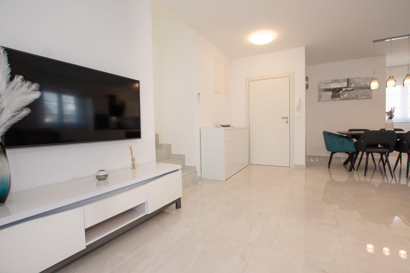 Villa Stella - Crowonder Luxury Rent Turanj Exterior photo