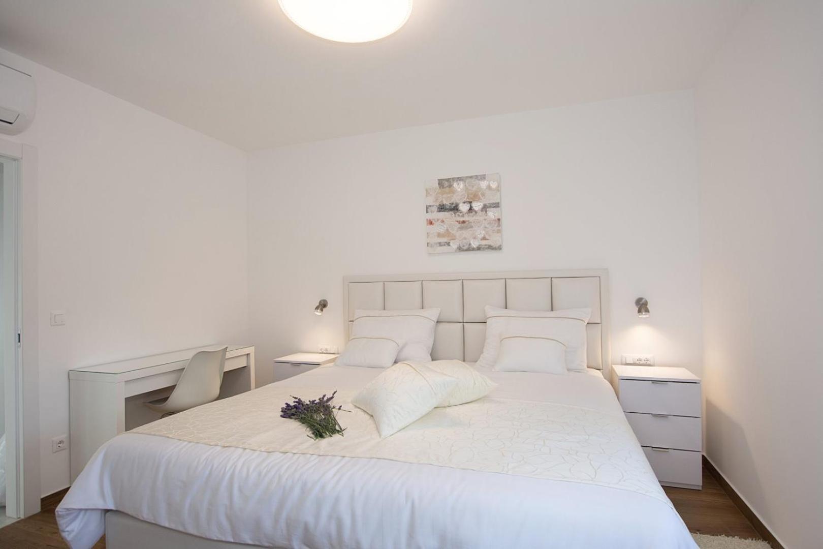 Villa Stella - Crowonder Luxury Rent Turanj Exterior photo